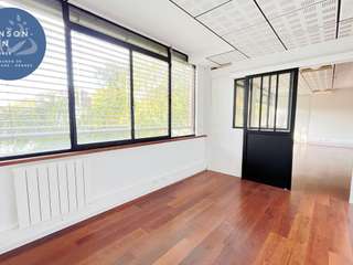 Bureaux et commerces 2 pièces