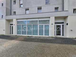 Bureaux et commerces 1 pièce