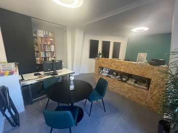 Bureaux et commerces 2 pièces