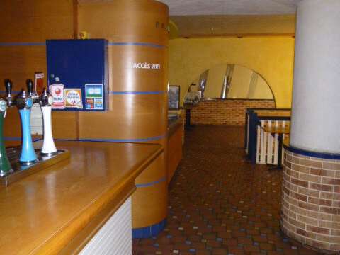 Bureaux et commerces 4 pièces