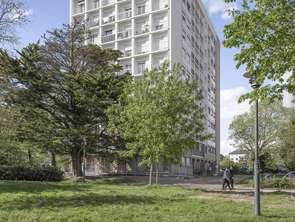 Location Bureaux et commerces 67 m&sup2;Rennes Sud