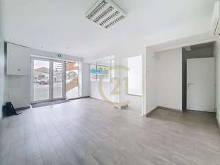 Bureaux et commerces 5 pièces