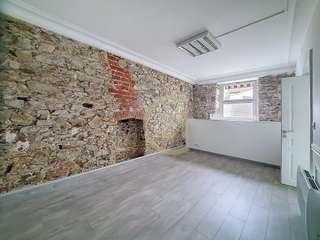 Bureaux et commerces 5 pièces