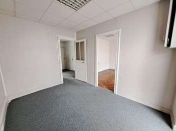 Bureaux et commerces 4 pièces Rezé 44