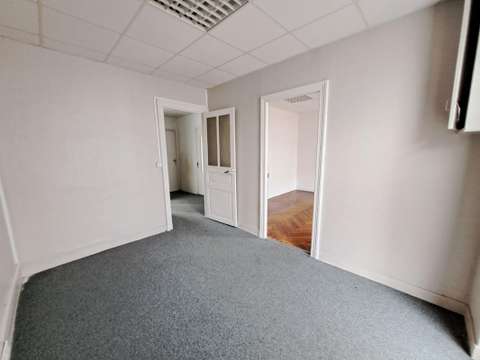 Bureaux et commerces 4 pièces Rezé 44