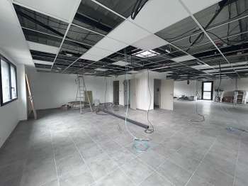 Location Bureaux et commerces 177 m&sup2;Saint-Aignan-Grandlieu