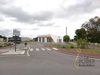 Photo Bureaux et commerces Saint-Alban