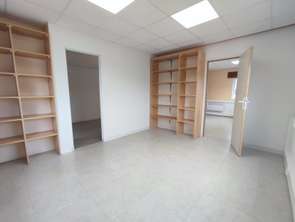 Location Bureaux et commercesSaint-Alban