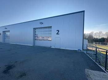 Photo Bureaux et commerces Saint-André-Goule-d'Oie