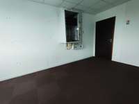 Bureaux et commerces 4 pièces