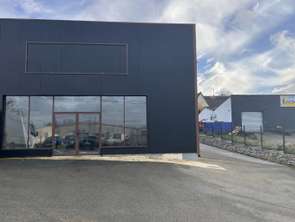 Location Bureaux et commerces 105 m&sup2;Saint-Berthevin