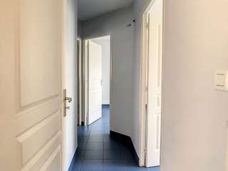 Bureaux et commerces 4 pièces