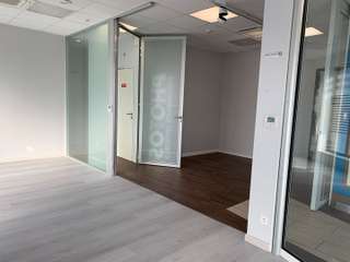 Bureaux et commerces 3 pièces