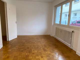 Bureaux et commerces 2 pièces