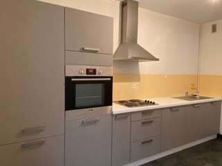 Bureaux et commerces 2 pièces