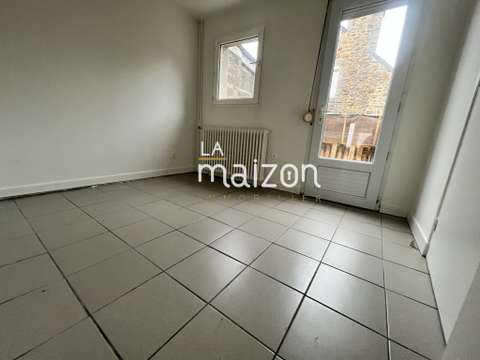 Bureaux et commerces 2 pièces