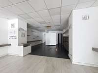 Bureaux et commerces 2 pièces Bureaux et commerces 2 pièces