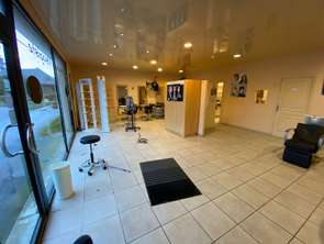 Location Bureaux et commerces 76 m&sup2;Saint-Broladre