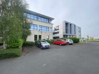 Bureaux et commerces 4 pièces Bureaux et commerces 4 pièces