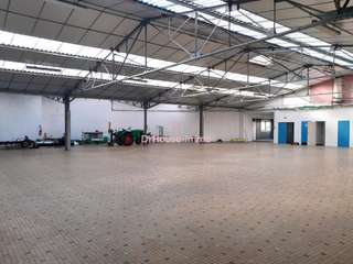 Bureaux et commerces 5 pièces