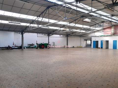 Bureaux et commerces 5 pièces