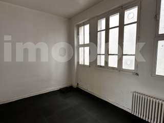 Bureaux et commerces 5 pièces