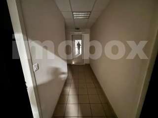 Bureaux et commerces 2 pièces