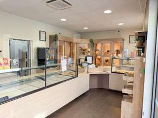 Bureaux et commerces 3 pièces