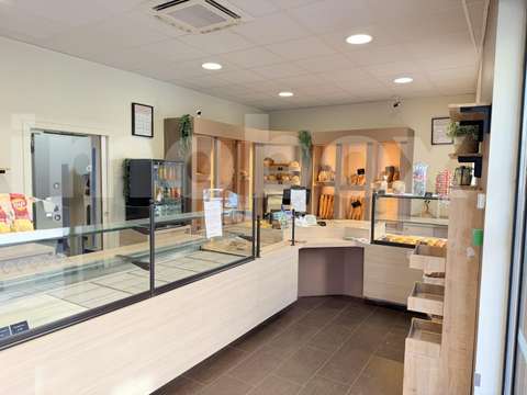 Bureaux et commerces 3 pièces