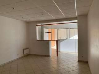 Bureaux et commerces 2 pièces Bureaux et commerces 2 pièces
