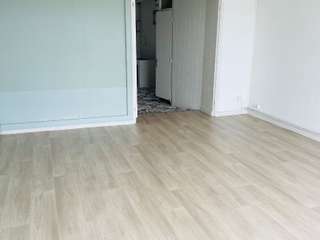 Bureaux et commerces 1 pièce