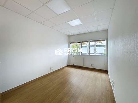 Bureaux et commerces 1 pièce