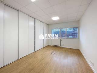 Bureaux et commerces 6 pièces