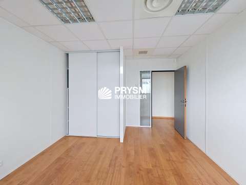 Bureaux et commerces 1 pièce