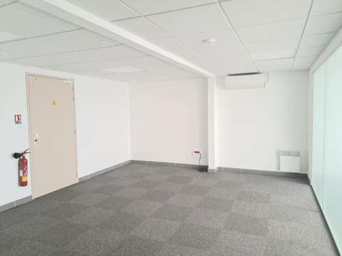 Bureaux et commerces 10 pièces