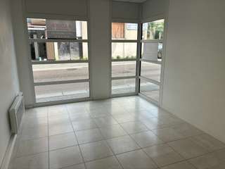 Bureaux et commerces 3 pièces Bureaux et commerces 3 pièces