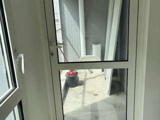 Bureaux et commerces 3 pièces Bureaux et commerces 3 pièces