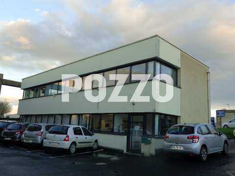 Bureaux et commerces 9 pièces Saint-Lô 50