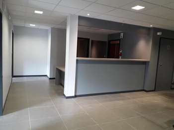 Location Bureaux et commerces 147 m&sup2;Saint-Lumine-de-Clisson
