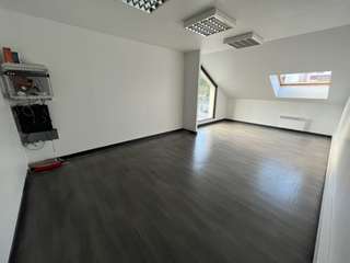 Bureaux et commerces 6 pièces