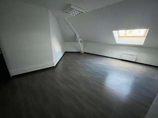 Bureaux et commerces 6 pièces