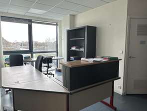 Location Bureaux et commerces 123 m&sup2;Saint-Malo