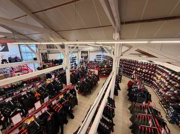 Bureaux et commerces 5 pièces