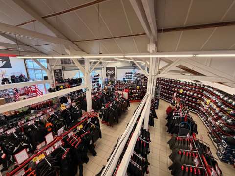 Bureaux et commerces 5 pièces