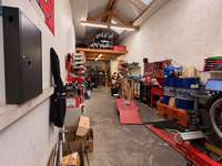 Bureaux et commerces 5 pièces