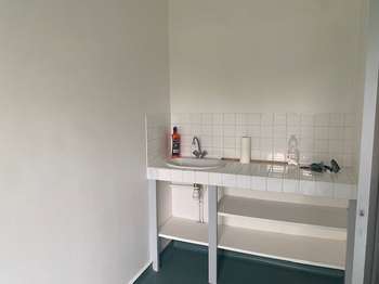 Bureaux et commerces 4 pièces