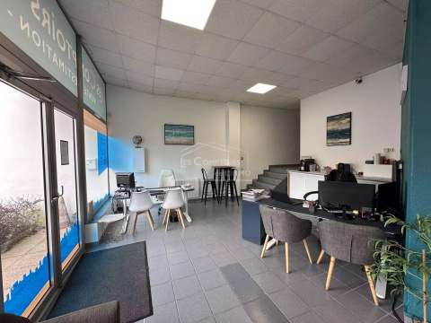 Bureaux et commerces 3 pièces