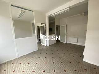 Bureaux et commerces 4 pièces