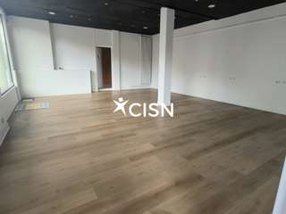 Bureaux et commerces 5 pièces