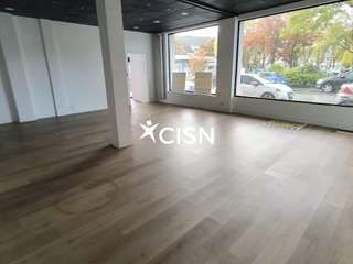 Bureaux et commerces 5 pièces